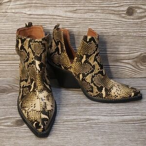 Jeffrey Campbell  snake skin print open sides ankle boots size 6